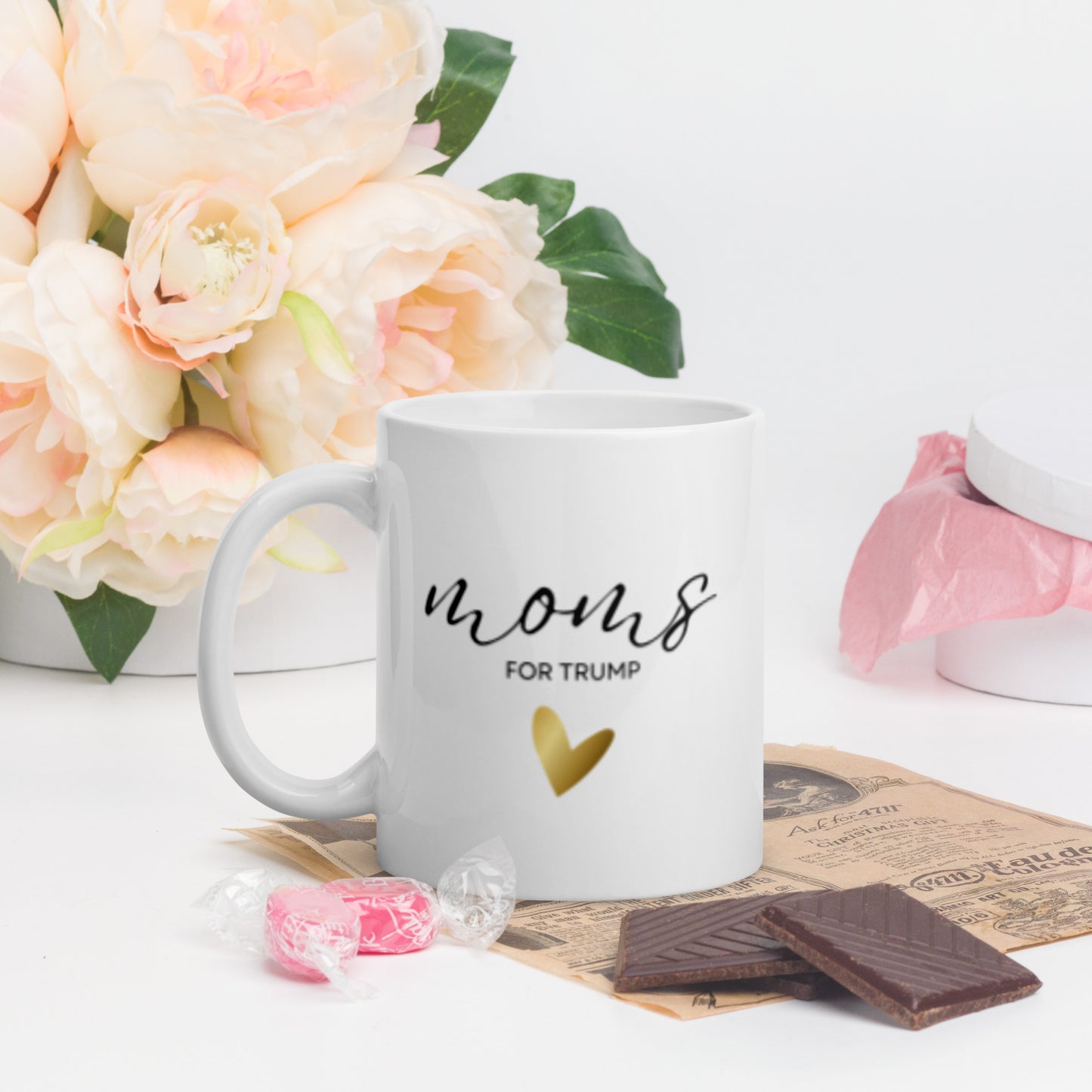 Gold Heart - Make Mom's Day Great Again: Trump-Loving Moms' Favorite Mug for Mother's Day Coffee Mug