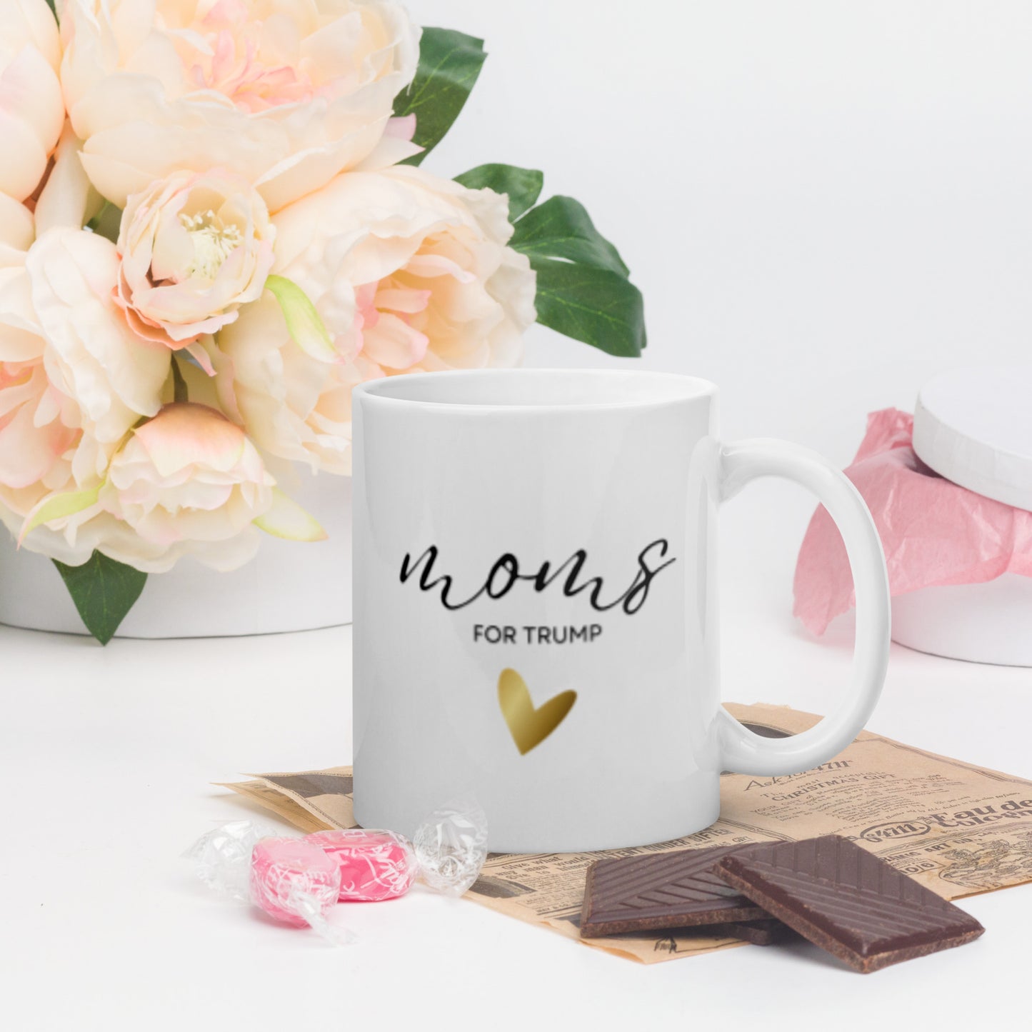 Gold Heart - Make Mom's Day Great Again: Trump-Loving Moms' Favorite Mug for Mother's Day Coffee Mug